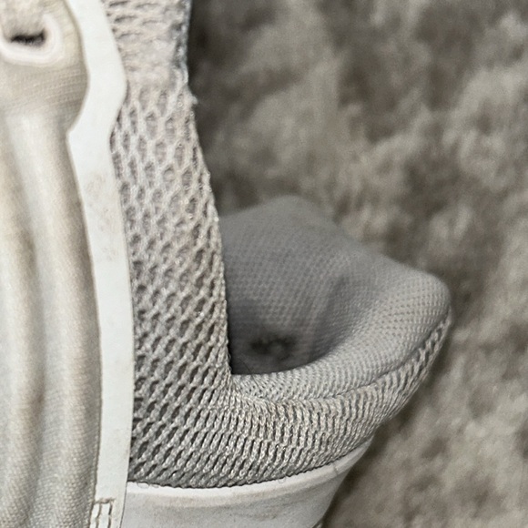 Gray and white On running shoes. - Picture 13 of 14